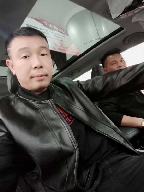 醉红尘的第一张照片--佛山闪婚服务中心